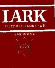 Mẫu nhãn hiệu LARK FILTER CIGARETTES MADE IN U.S.A