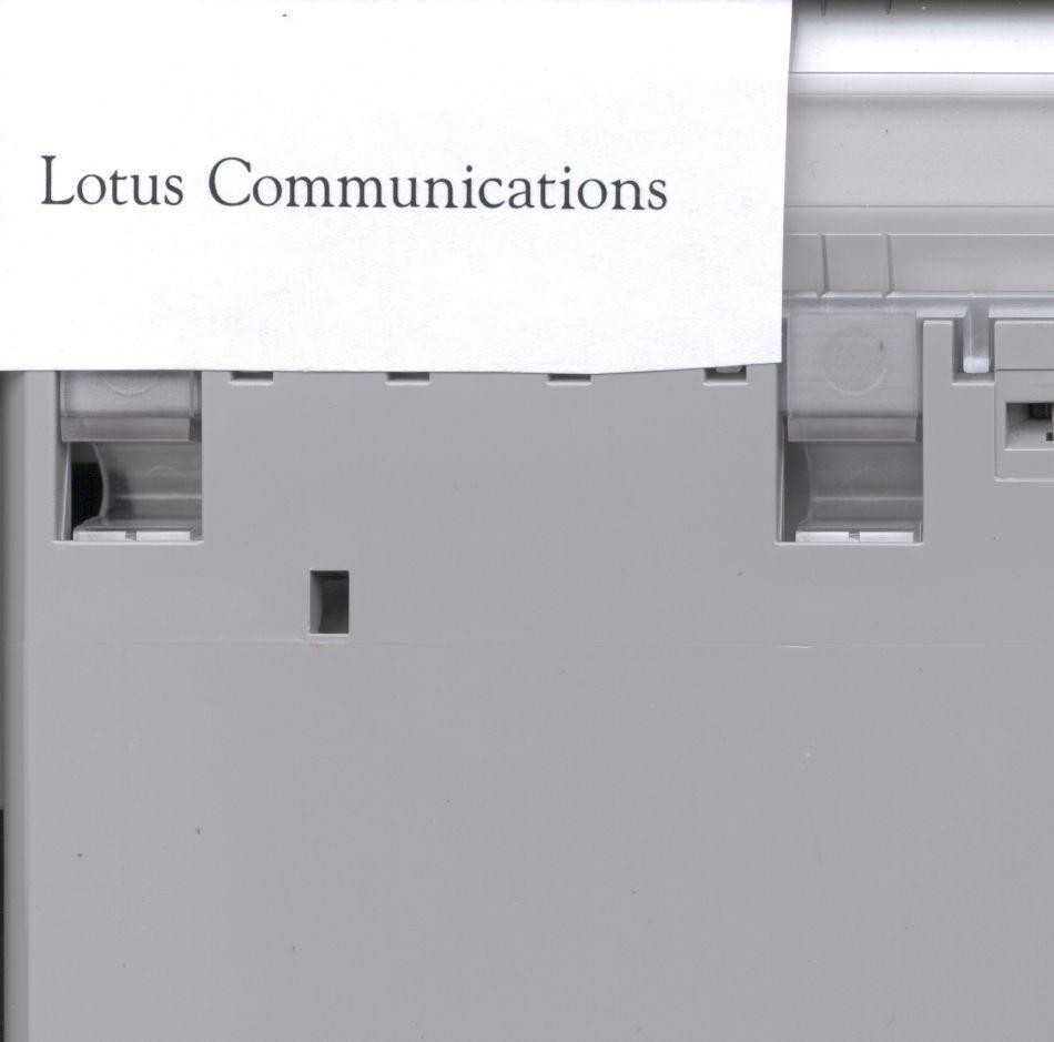 Mẫu nhãn hiệu Lotus Communications